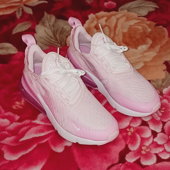 Nike Air Max 270 Streetwear/Lifestyle Shoes Size 5 Youth/6.5 Women - Picture 5 of 14